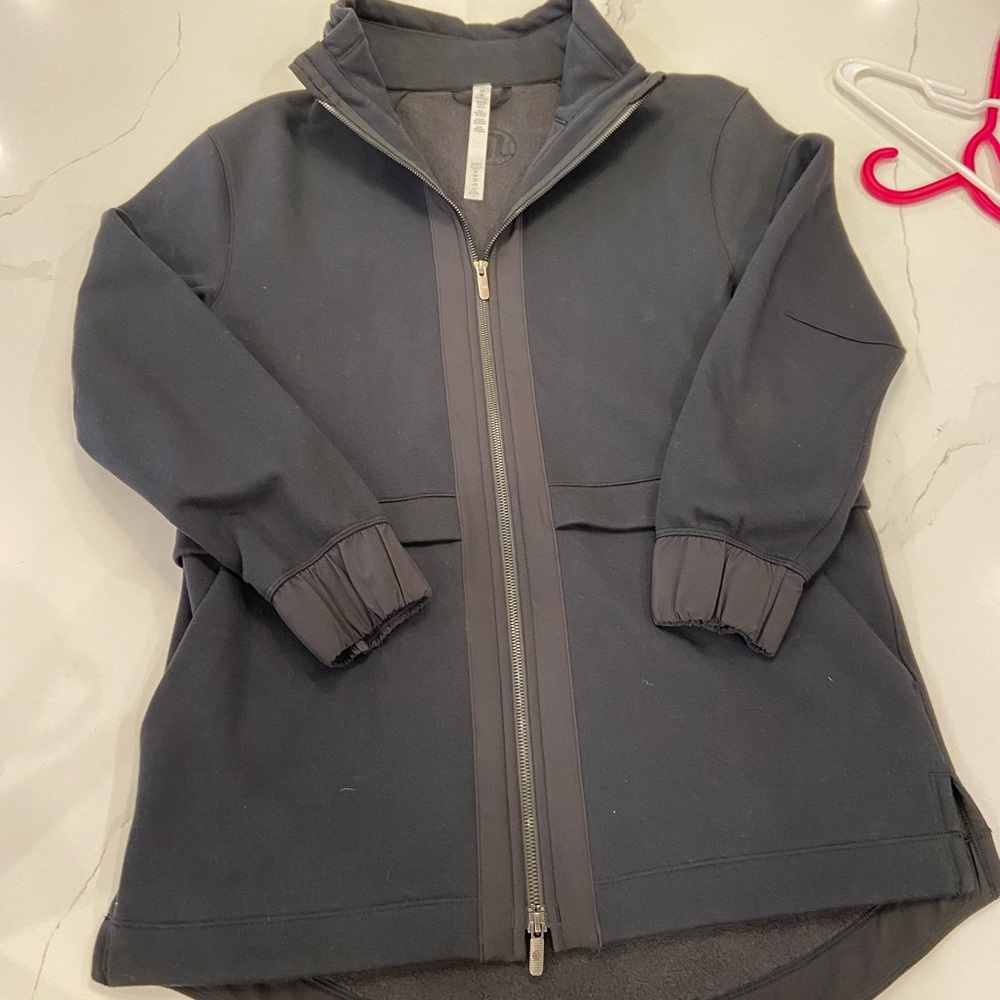 Stylish Black Zip-Up Jacket